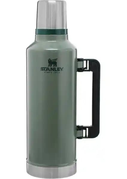 Stanley Termos Karşılaştırması: 2.3 LT Vakumlu ve Pipetli 1.18 LT Modelleri
