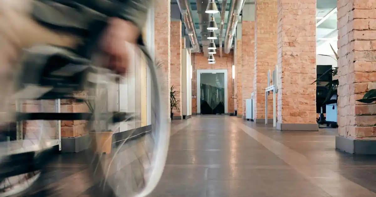 Ayıcık Aksesuarlı Bebekler: Şık ve Güvenli Tasarımlarla Konforlu Kullanım