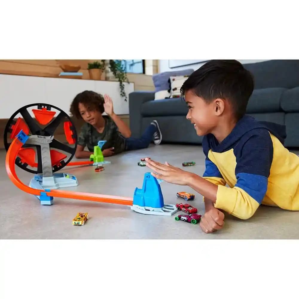 Çocuklar İçin Hot Wheels Dönen Tekerlekler Güvenlik ve Seçim Rehberi