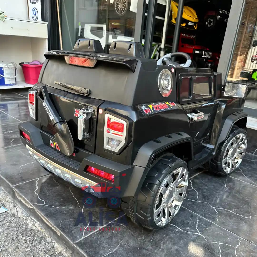 Çocuklar İçin Jeep Tarzı Akülü Arabalar Güvenlik ve Eğlence Sunar