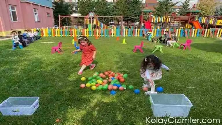 Çocuklar İçin Yaratıcı Oyun Deneyimi ve Uygun Anne Bebek Ürünleri Rehberi