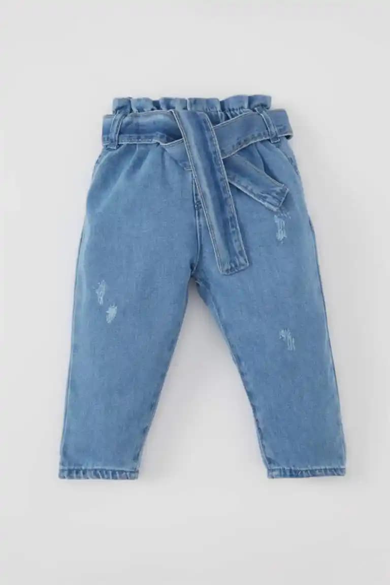 Günlük ve Şık Bebek Pantolon Modelleri: Seçim ve Kullanım İpuçları