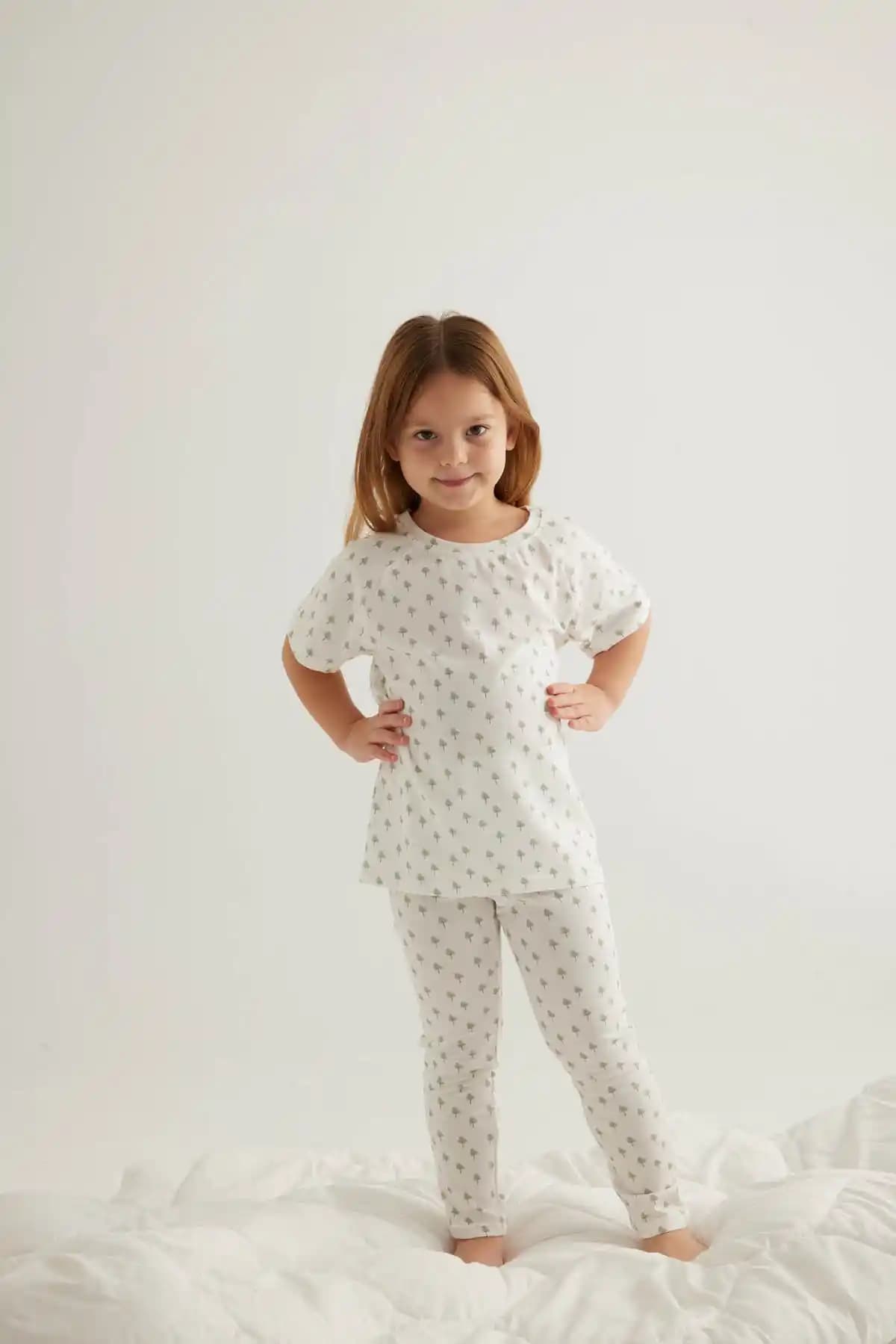 Kız Çocuk Pijama Modelleri: Rahatlık ve Şıklığı Bir Arada Sunan Seçenekler