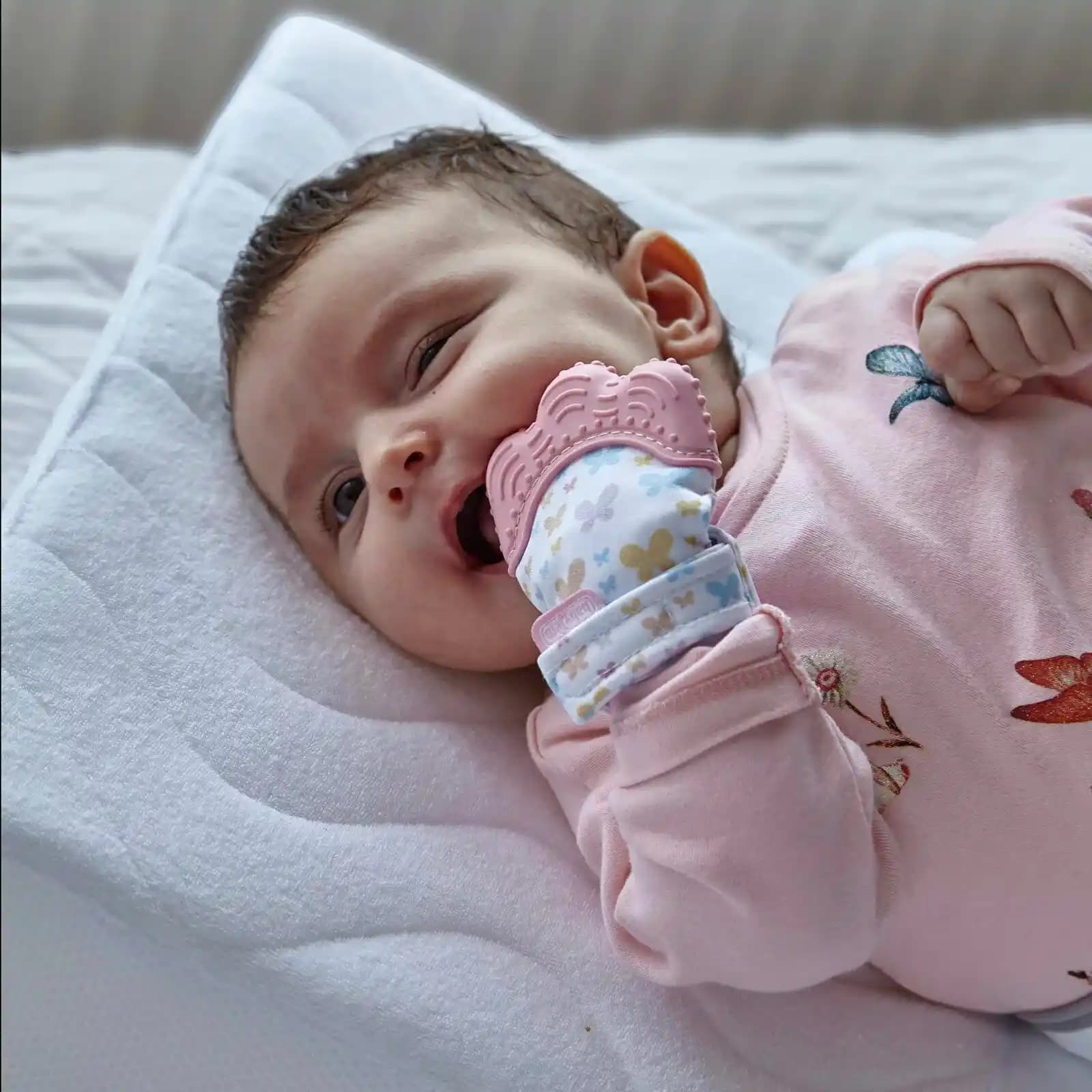 Şık ve Güvenli Bebek Diş Kaşıyıcıları: Estetik ve Fonksiyonellik Bir Arada