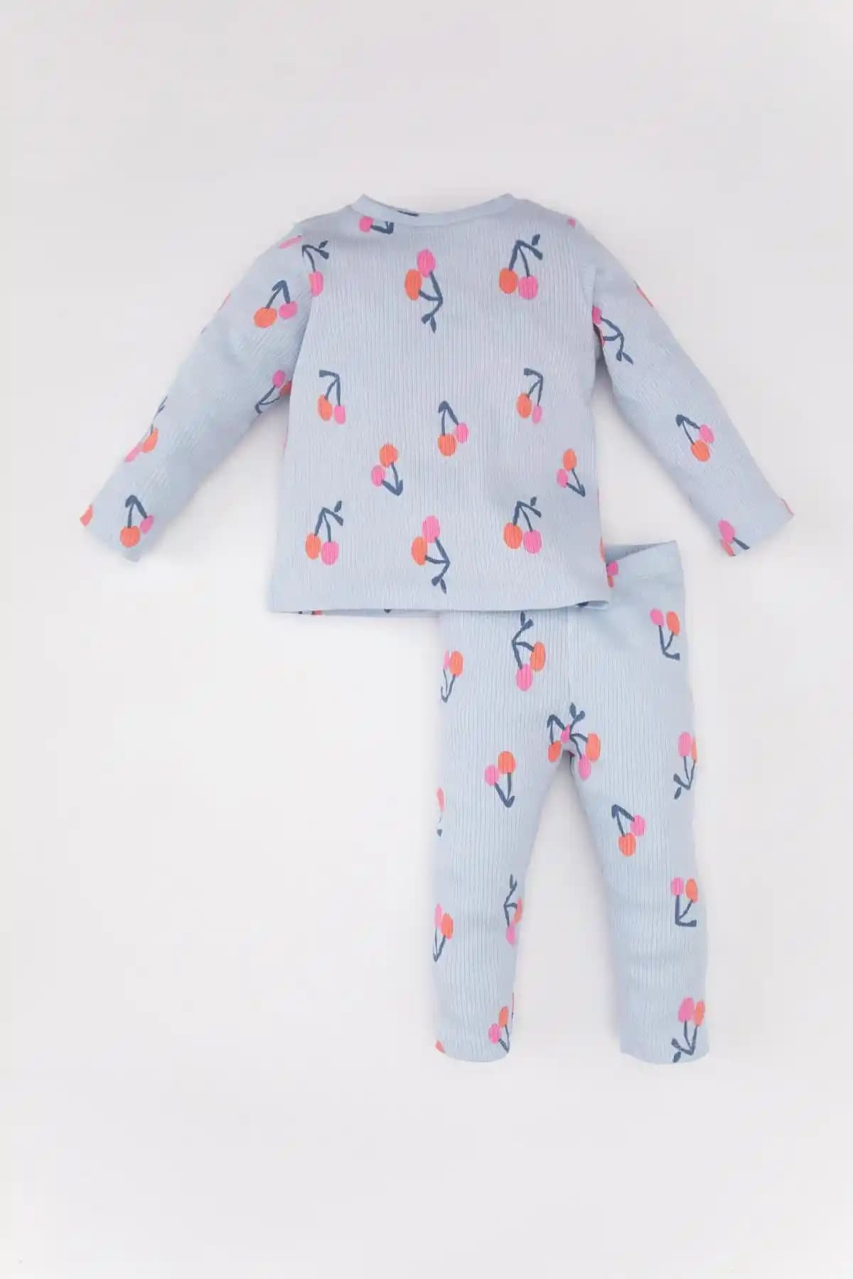 Defacto Kız Bebek Meyve Desenli Uzun Kollu Fitilli Kaşkorse Pijama Takımı: Rahat ve Şık Tasarım