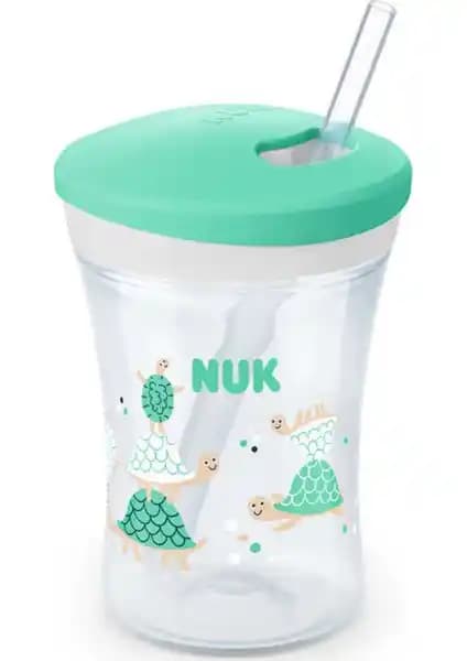 Nuk Action Cup ve Nuk Magic Cup Evo Karşılaştırması: Güvenli ve Kullanışlı Çocuk İçecek Kapları