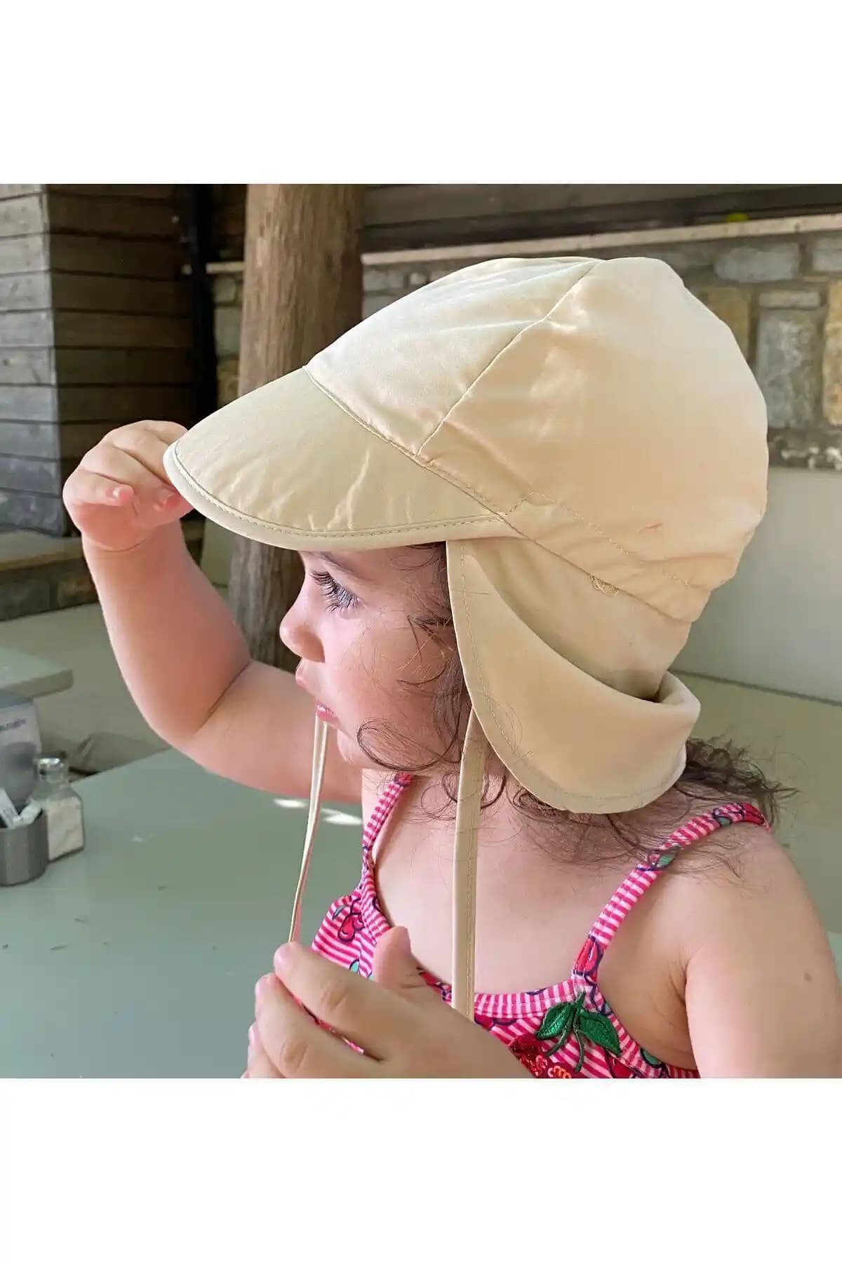 Yorni Bebek ve Çocuklar İçin Ense Korumalı Güneş Şapkası Hafif ve Ayarlanabilir