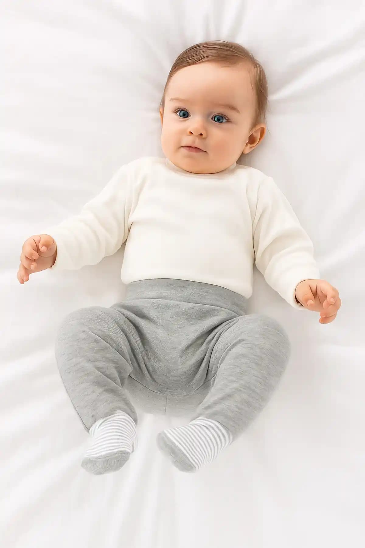 Kindo Baby Bebek Patikli Pantolon: Yüksek Kalite ve Pratiklik Sunan Bebek Giyim Ürünü